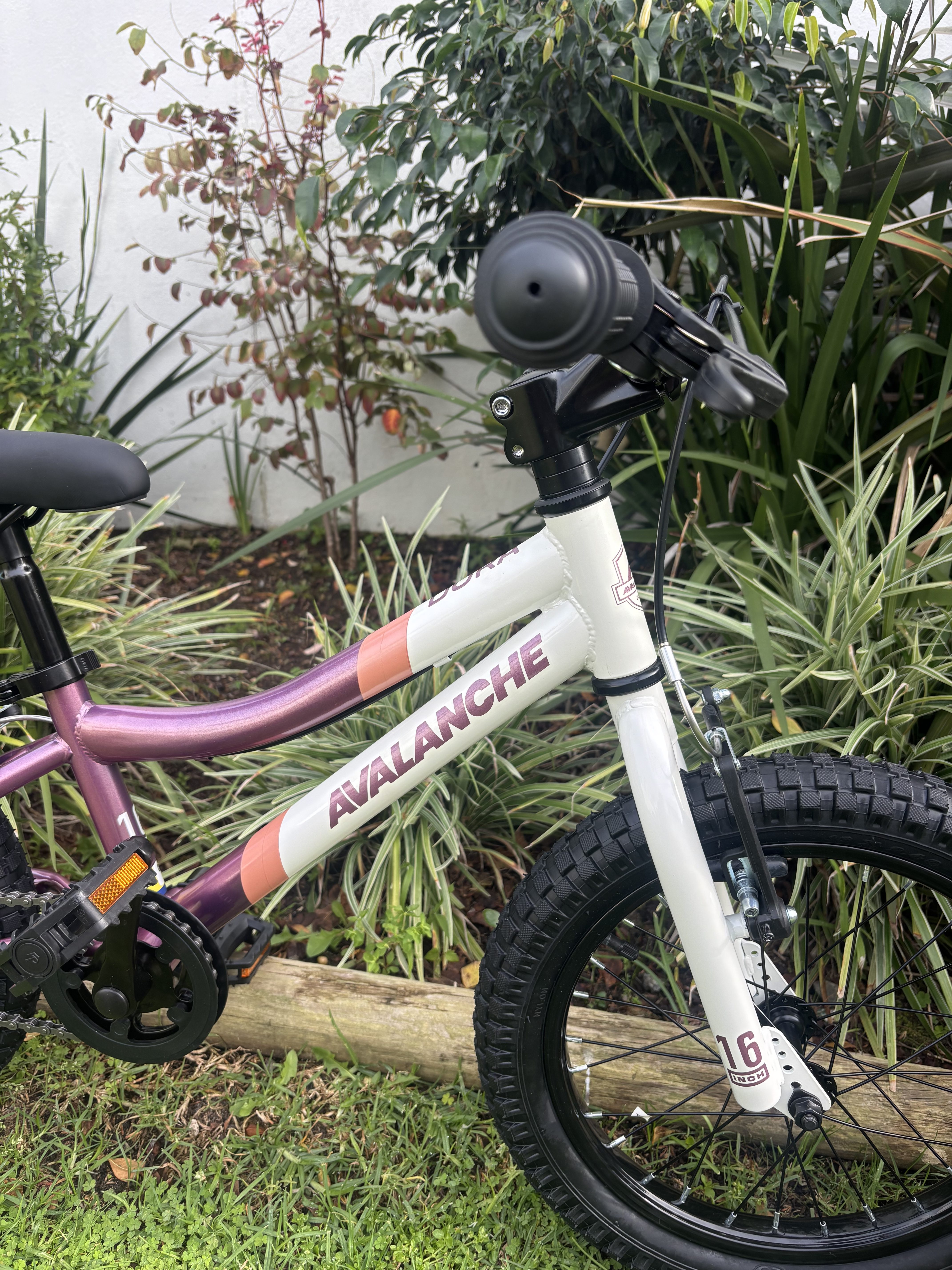 16" Avalanche Dora - Image 5