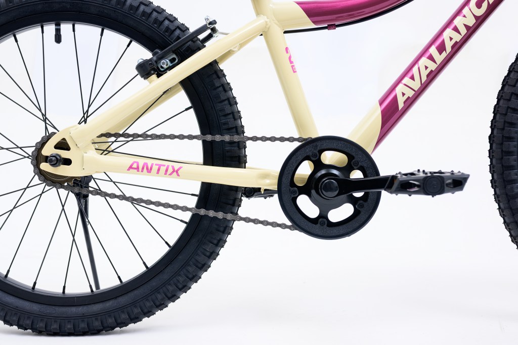 20" Avalanche Antix