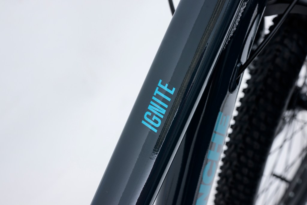 24" Avalanche Ignite