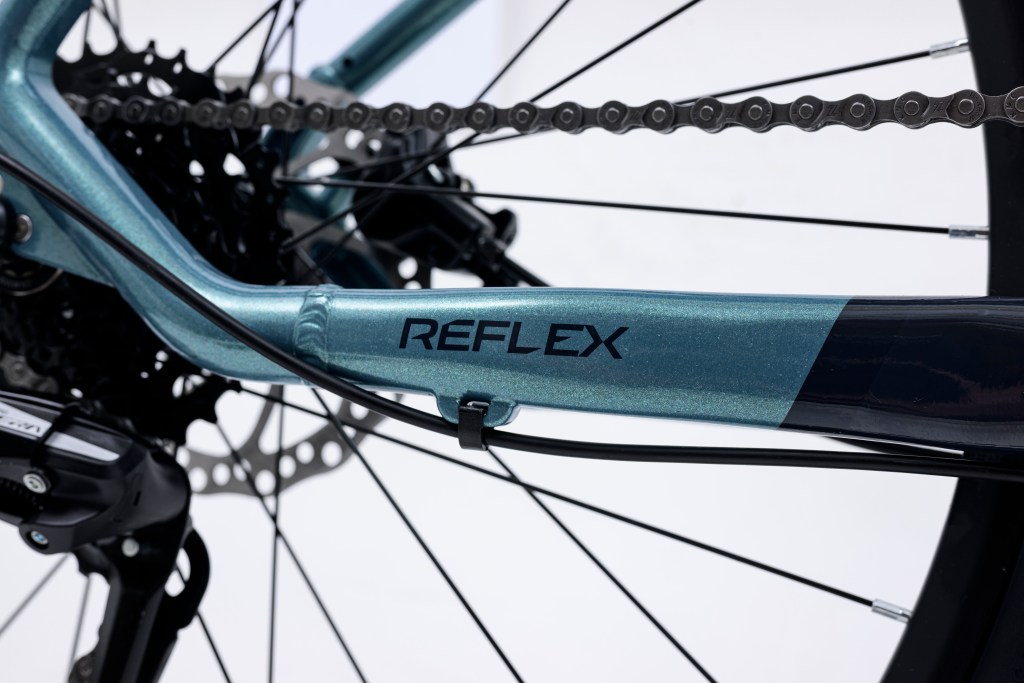 26" Avalanche Reflex Sport